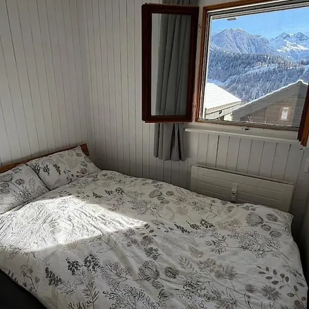 Апартаменты Alpine Vista Arrive Breathe Alpine View