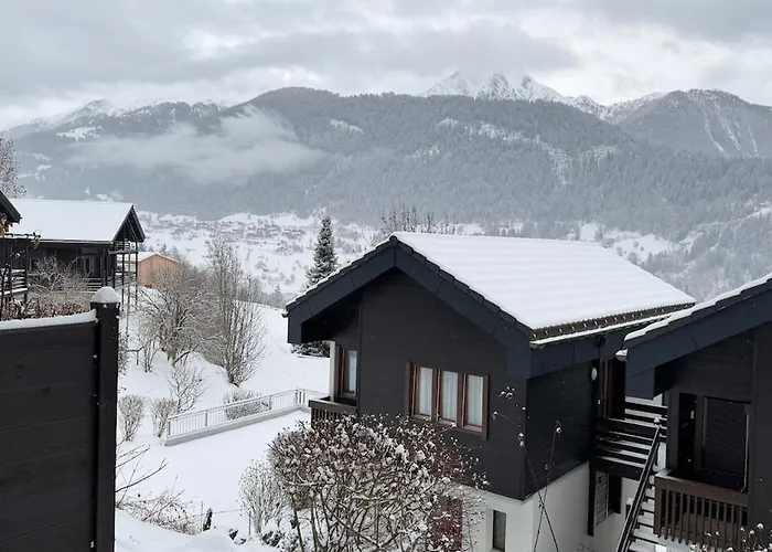 Апартаменты Alpine Vista Arrive Breathe Alpine View