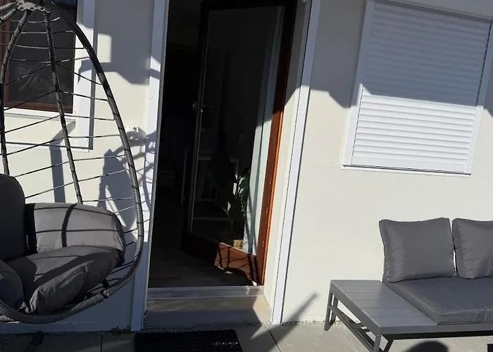 Alpine Vista Arrive Breathe Alpine View 公寓 拉克斯