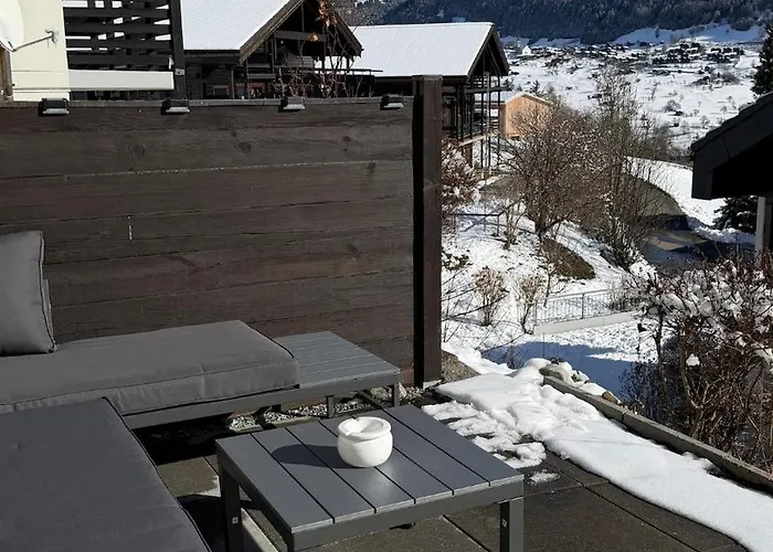 Апартаменты Alpine Vista Arrive Breathe Alpine View *